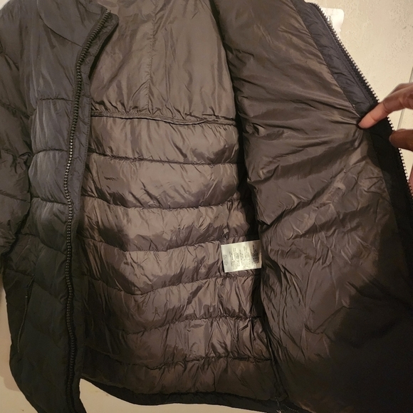 Levi's Men's Quilted Puffer with Sherpa Lined Hood Size L NWOT (Flaws on sleeve) - Picture 5 of 12
